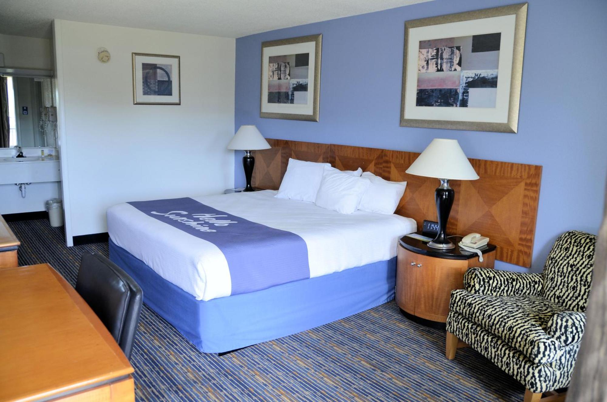 Days Inn By Wyndham Luray Shenandoah Exterior foto